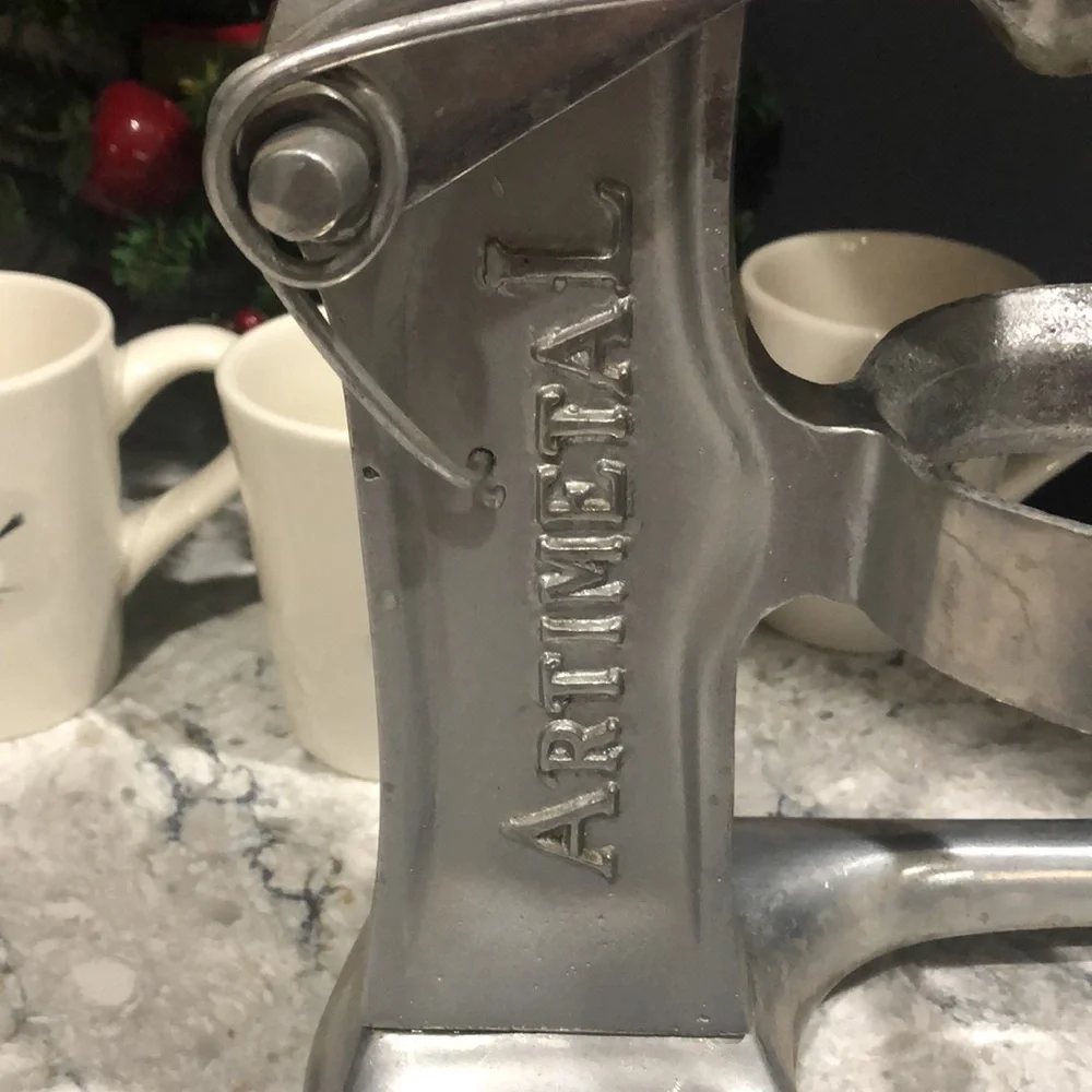 Restoration Hardware Ala Grande Juicer (without strainer)